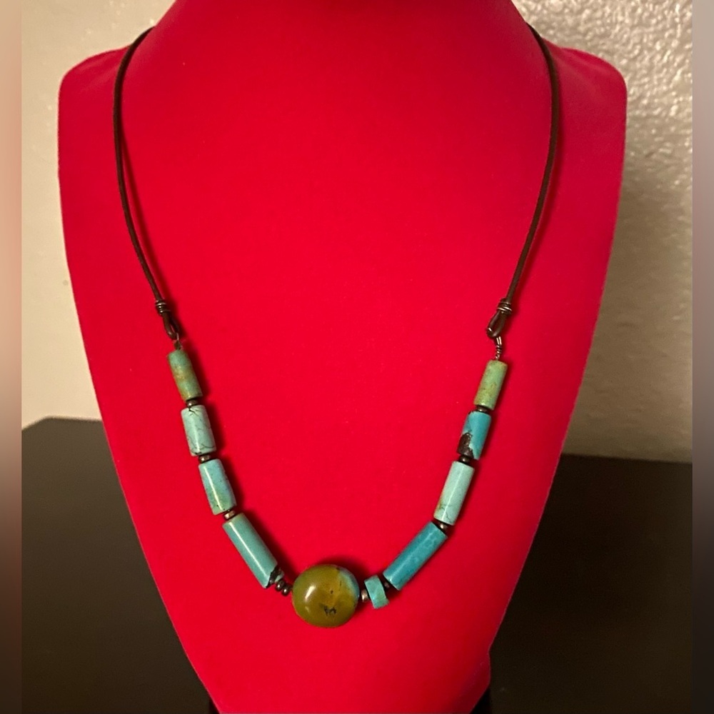 Vintage Turquoise Beaded Necklace | Southwestern Statement Leather Cord Jewelry - Picture 5 of 5